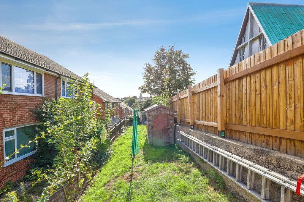 Property photo 3 of 12 Pbox-Img.Jpg