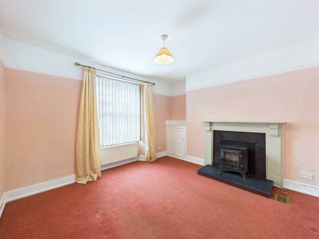 Property photo 3 of 17 Picture No. 04