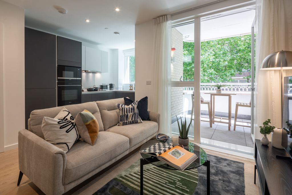 Property photo 3 of 8 25.07.08 Verdica P9 Studio-12-Hdr.Jpg