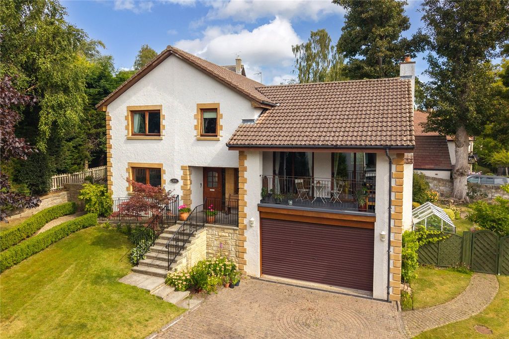 Property photo 1 of 31 130 Hepburn Gardens