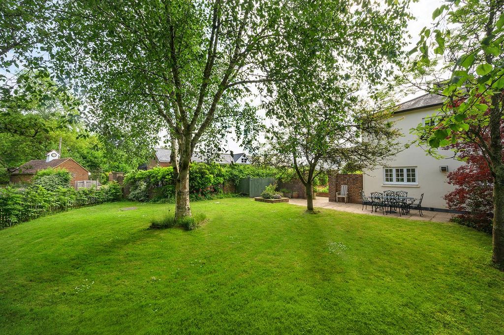 Property photo 3 of 26