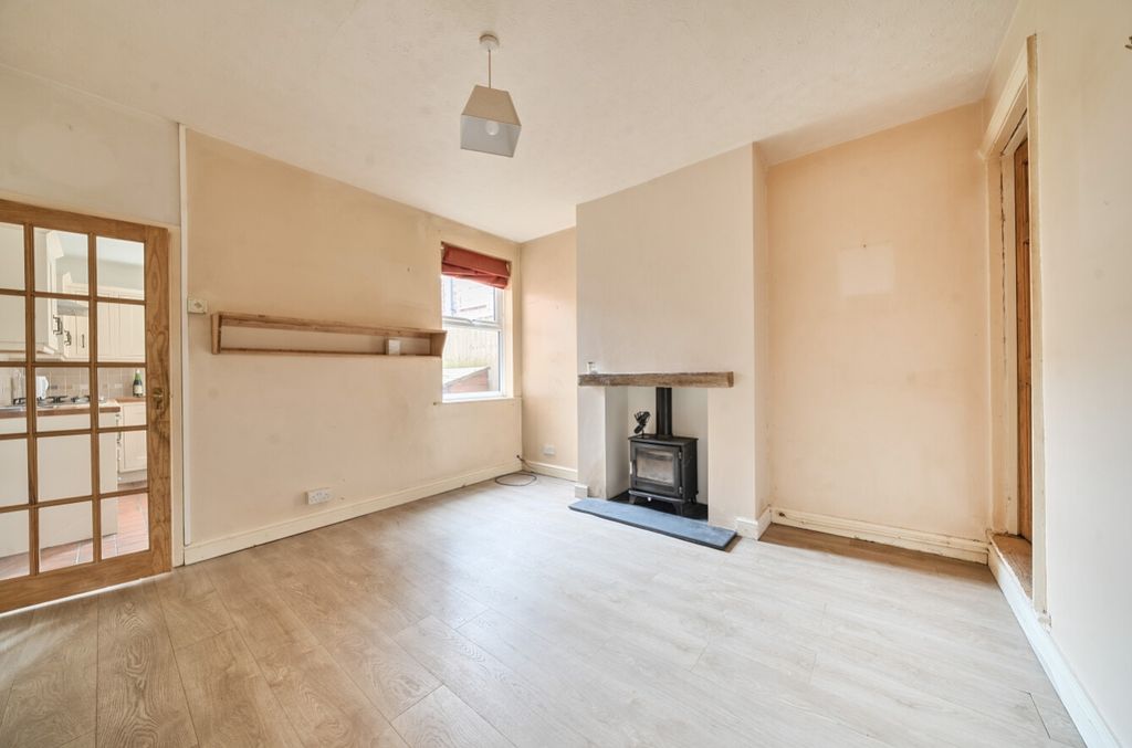 Property photo 3 of 10 1361497-7-68De7c71510A3