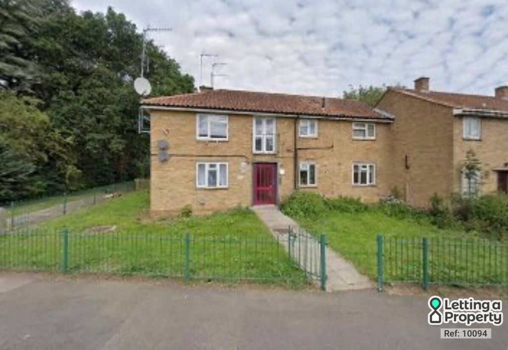 Property photo 1 of 9