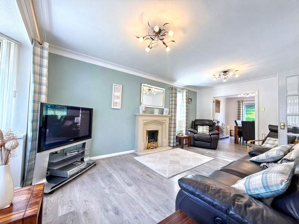 Property photo 3 of 29