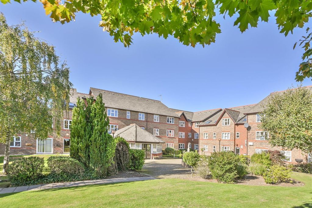 Property photo 1 of 9 Front.Jpg