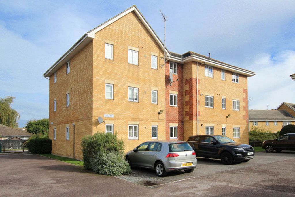 Property photo 1 of 8