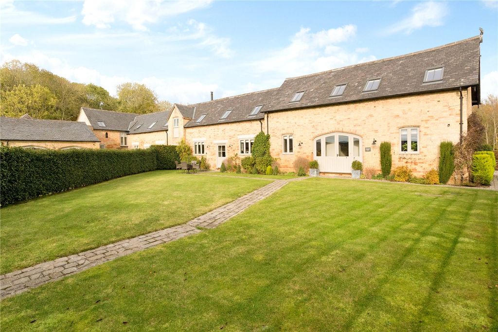 Property photo 1 of 17 Picture No. 16