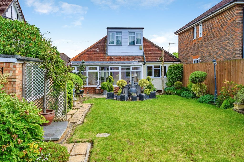 Property photo 1 of 18
