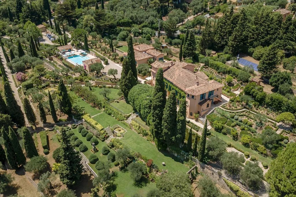 Property photo 1 of 10 Exceptional Property Steeped In History