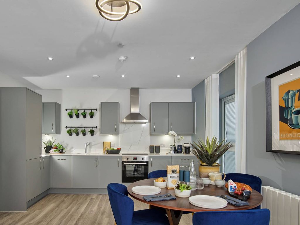 Property photo 3 of 18