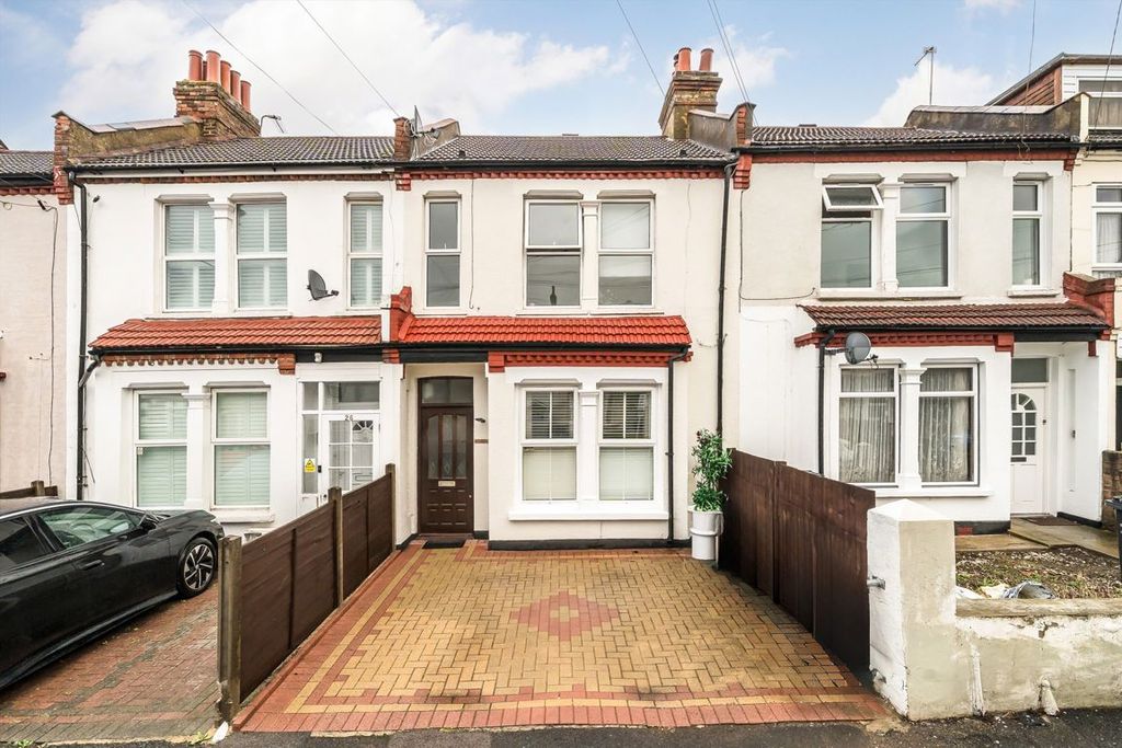 Property photo 1 of 5