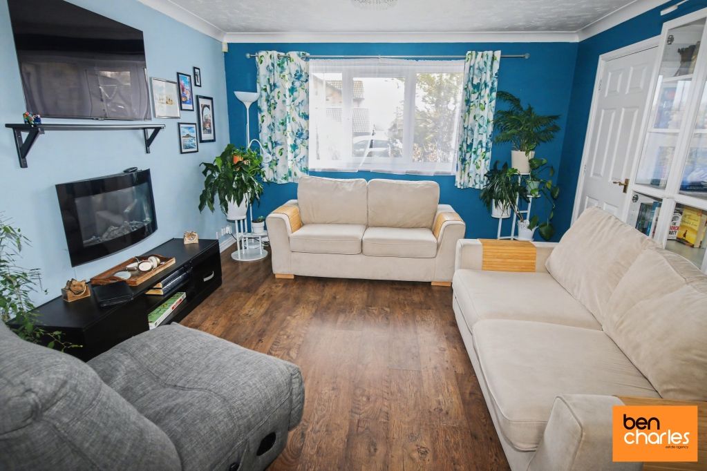 Property photo 3 of 16 Picture No. 19