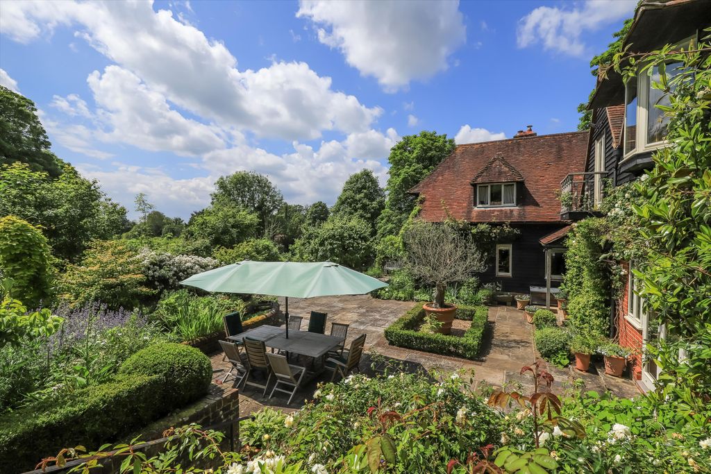 Property photo 2 of 25 Image