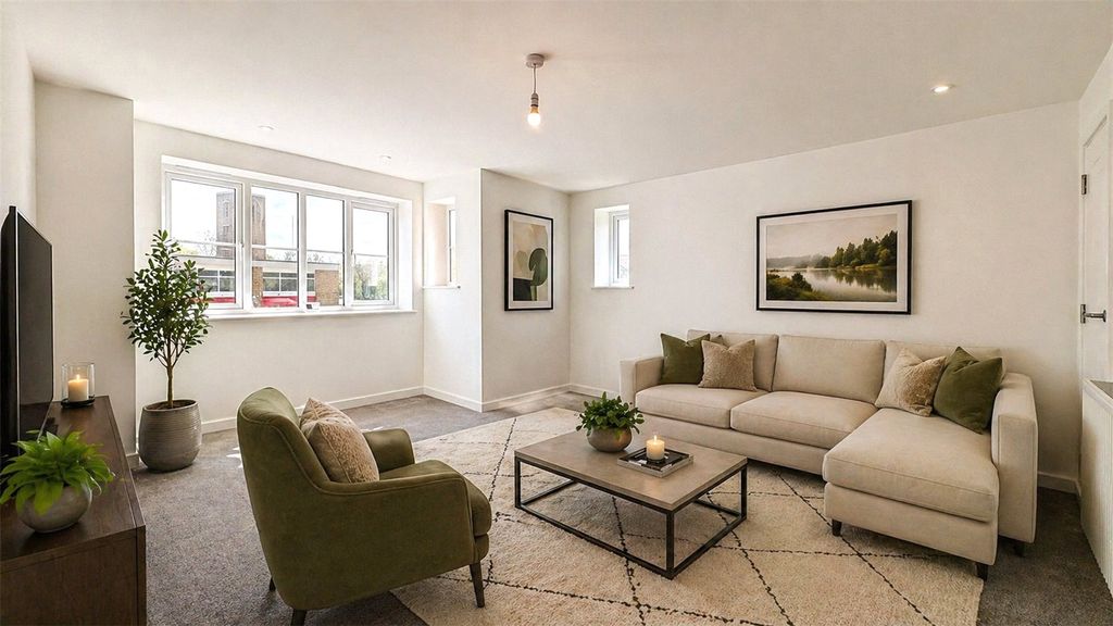 Property photo 3 of 10 Living Room