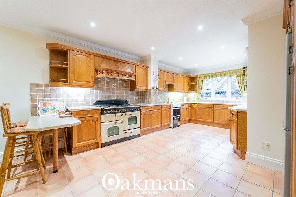 Property photo 3 of 54 Picture No. 14