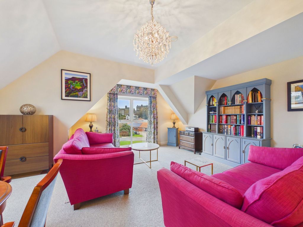 Property photo 2 of 20