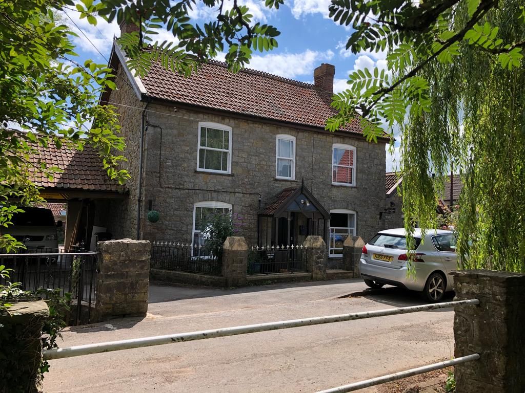 Property photo 2 of 16