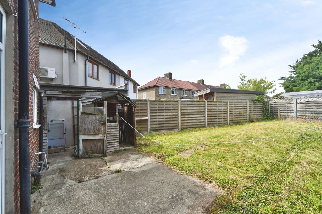 Property photo 3 of 14 Pbox-Img.Jpg