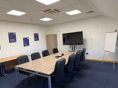 Property photo 3 of 9 Photo 17