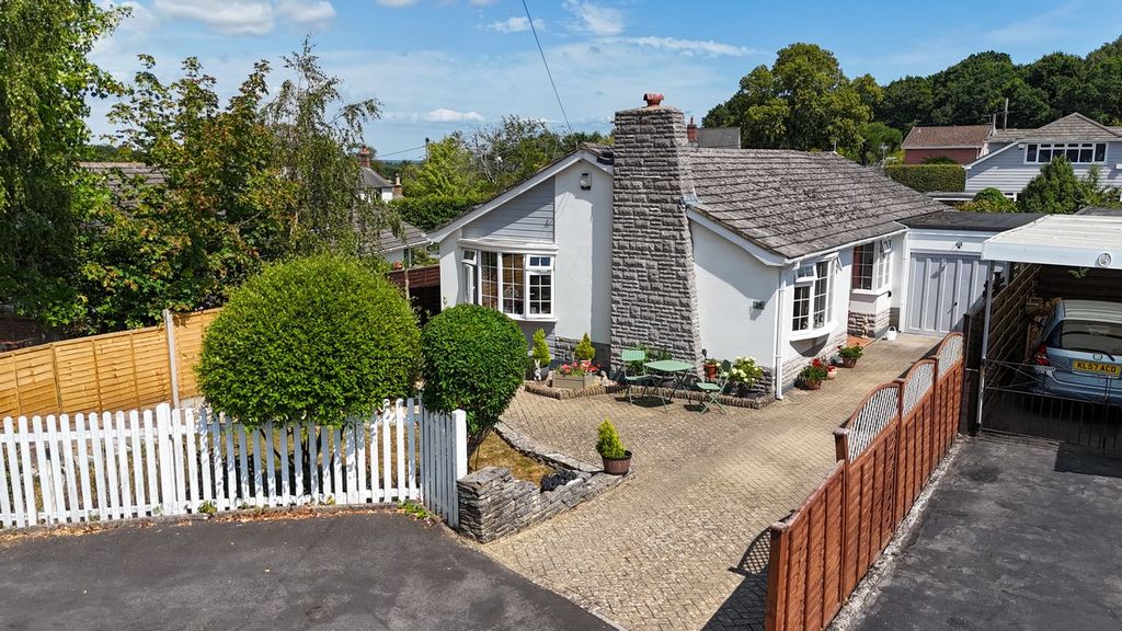 Property photo 1 of 27