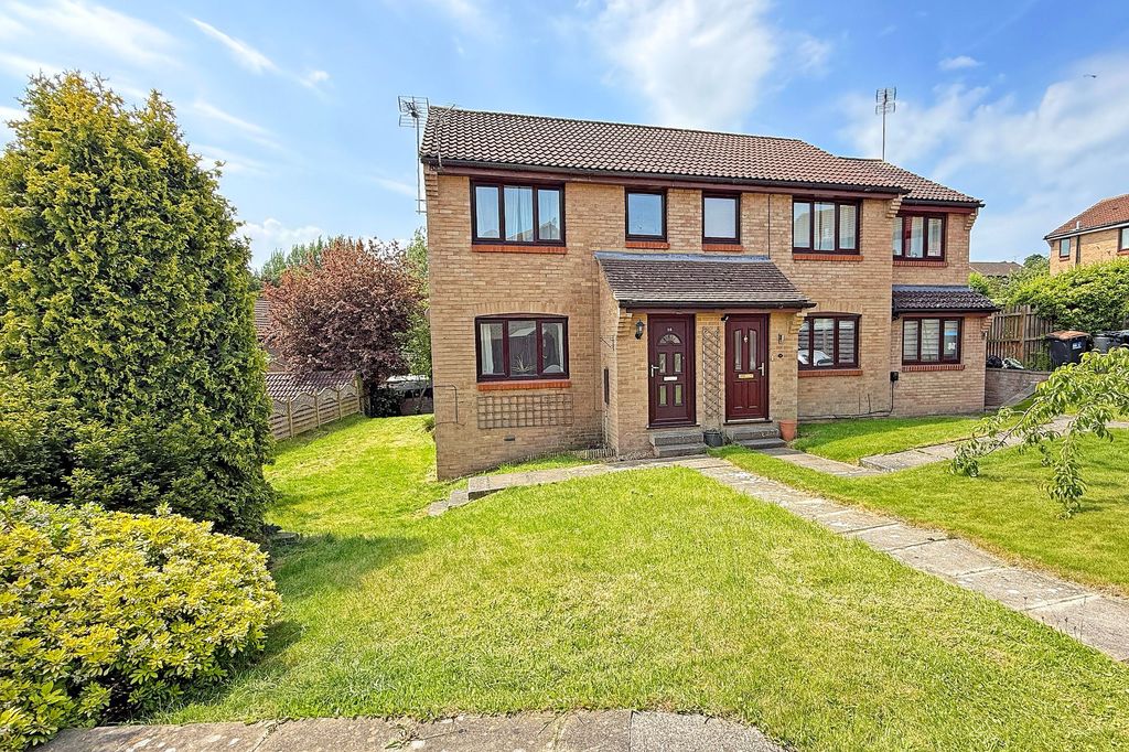 Property photo 1 of 18