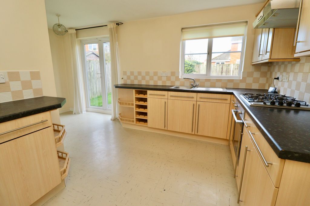 Property photo 2 of 23 Img_5669