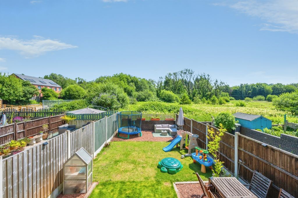 Property photo 3 of 22