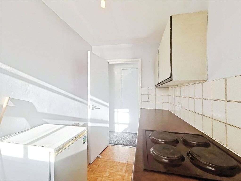 Property photo 3 of 11 Picture No. 25