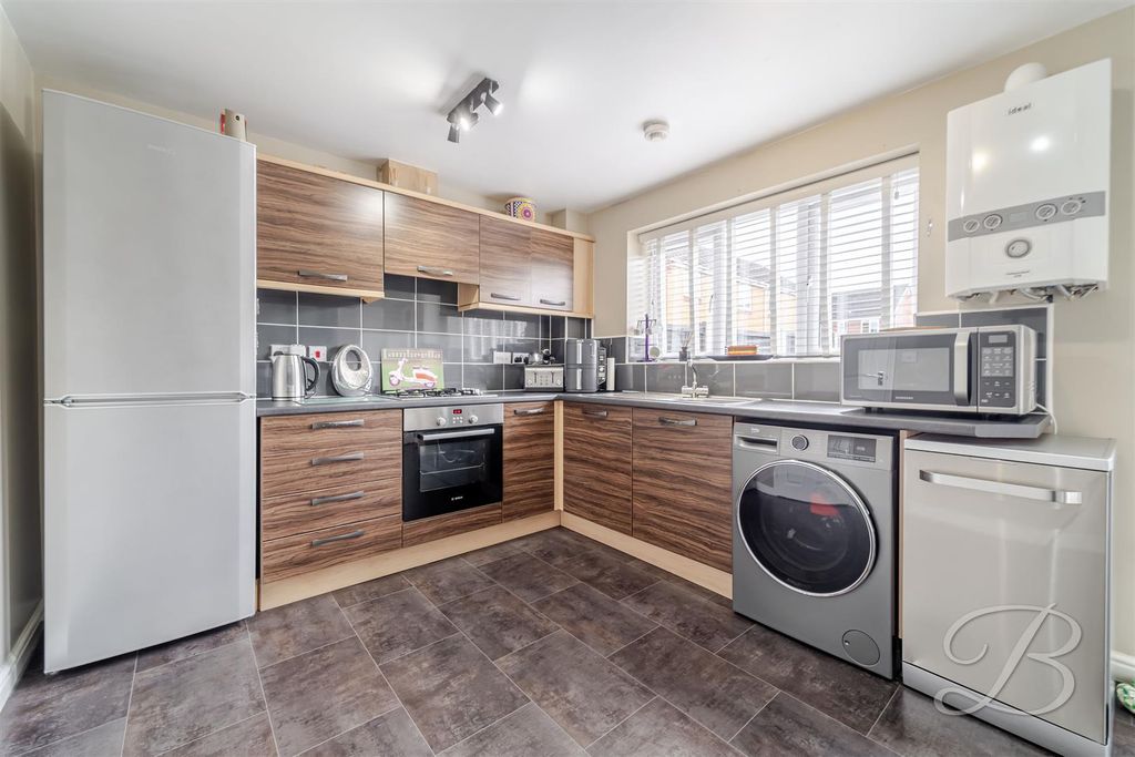 Property photo 2 of 33 Ccltd-3.Jpg