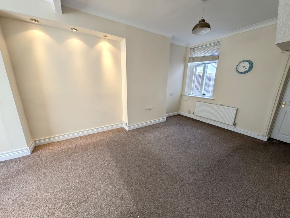 Additional image 4 of 2 bed terraced house to rentBartlett Street, Caerphilly CF83