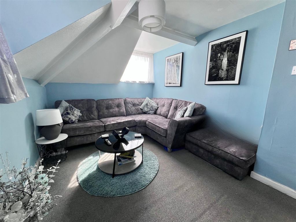 Property photo 3 of 12 Living Room