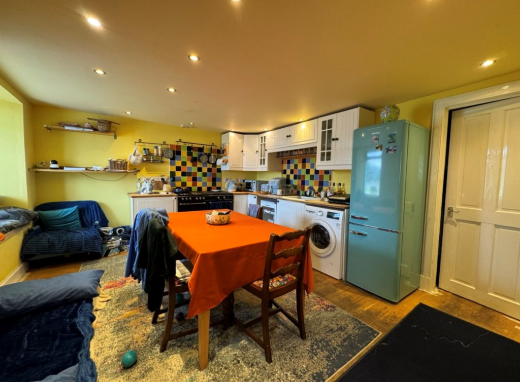 Additional image 5 of 3 bed town house for sale12, Poltalloch Street, Lochgilphead PA31
