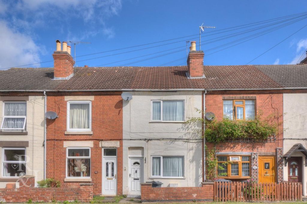 Property photo 1 of 21 98 Loughborough (1).Jpg