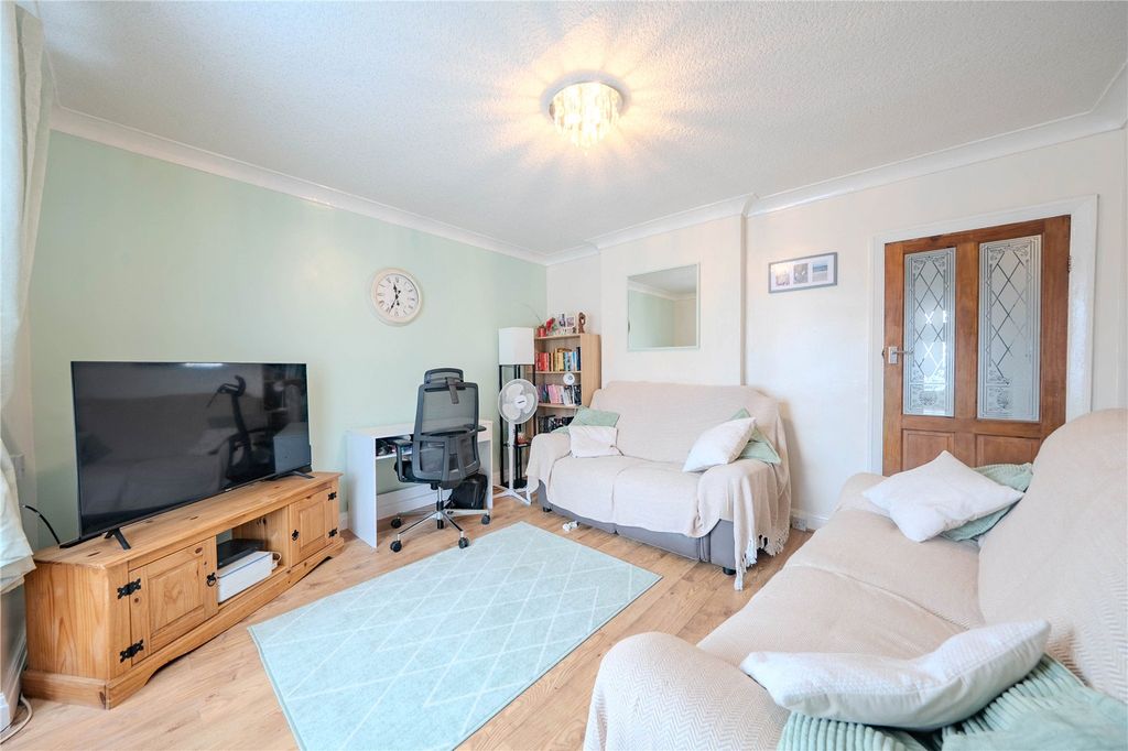 Property photo 2 of 12 Picture No. 05