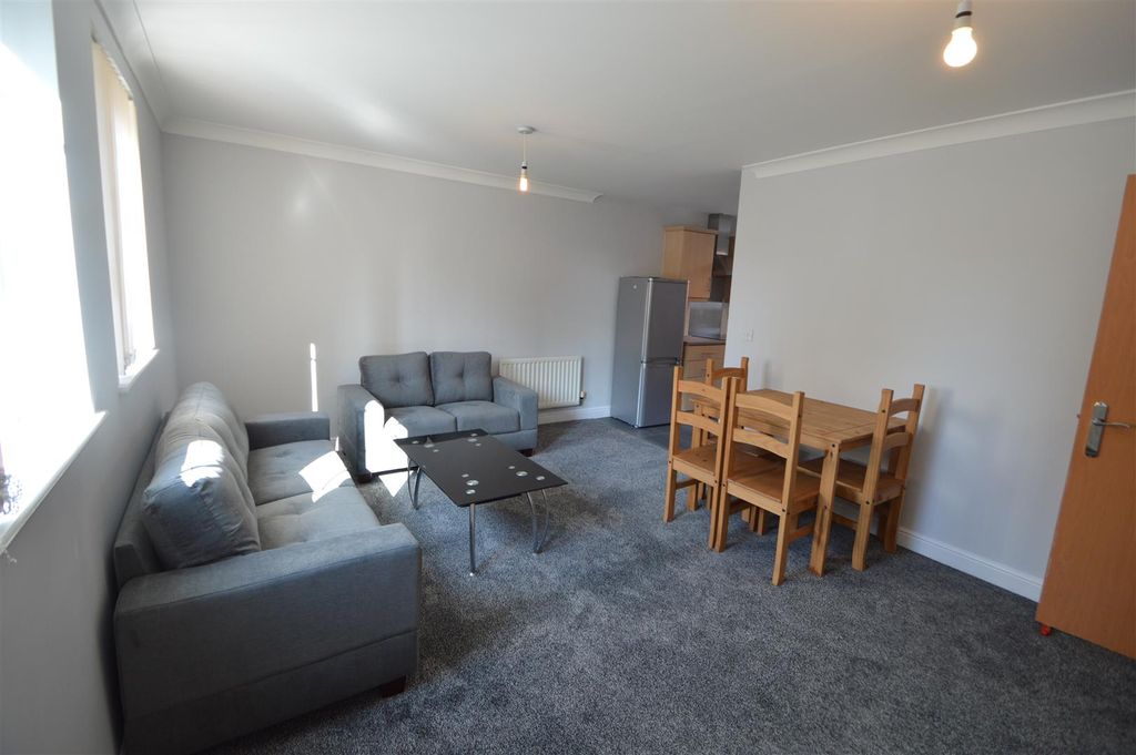 Property photo 2 of 8 Dsc_0454.Jpg