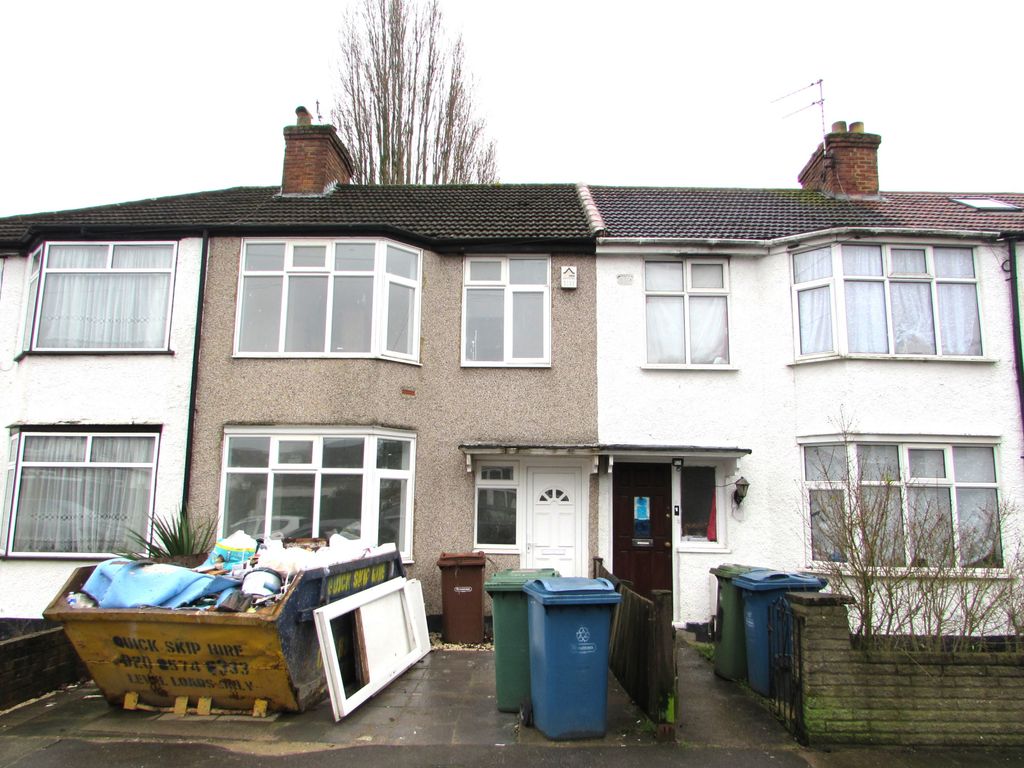 Property photo 1 of 1 Wickham Road, Harrow, Middlesex Ha3