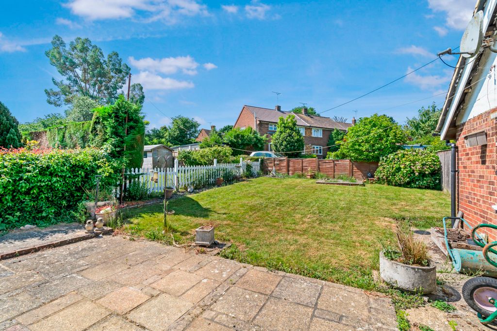 Property photo 3 of 12