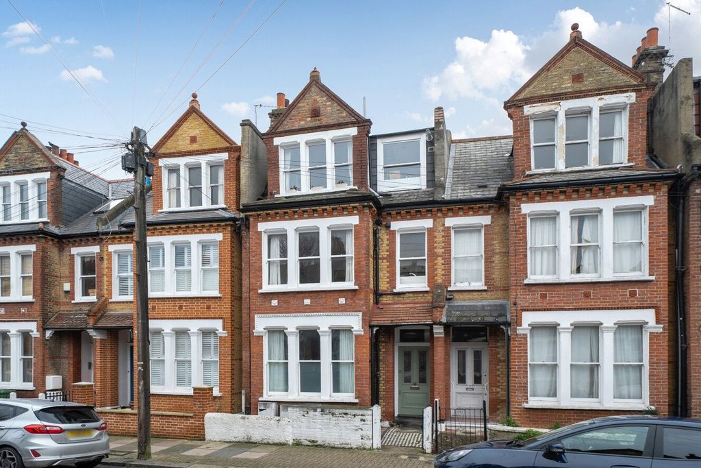 Property photo 3 of 16 Picture No. 22