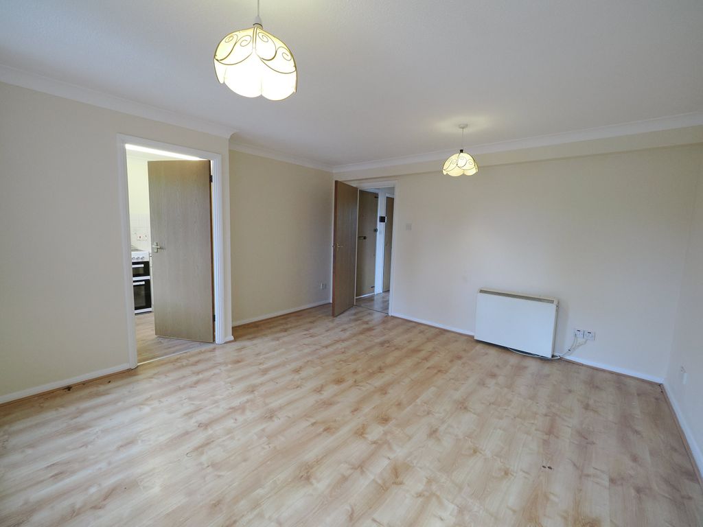 Property photo 3 of 7 P7260362