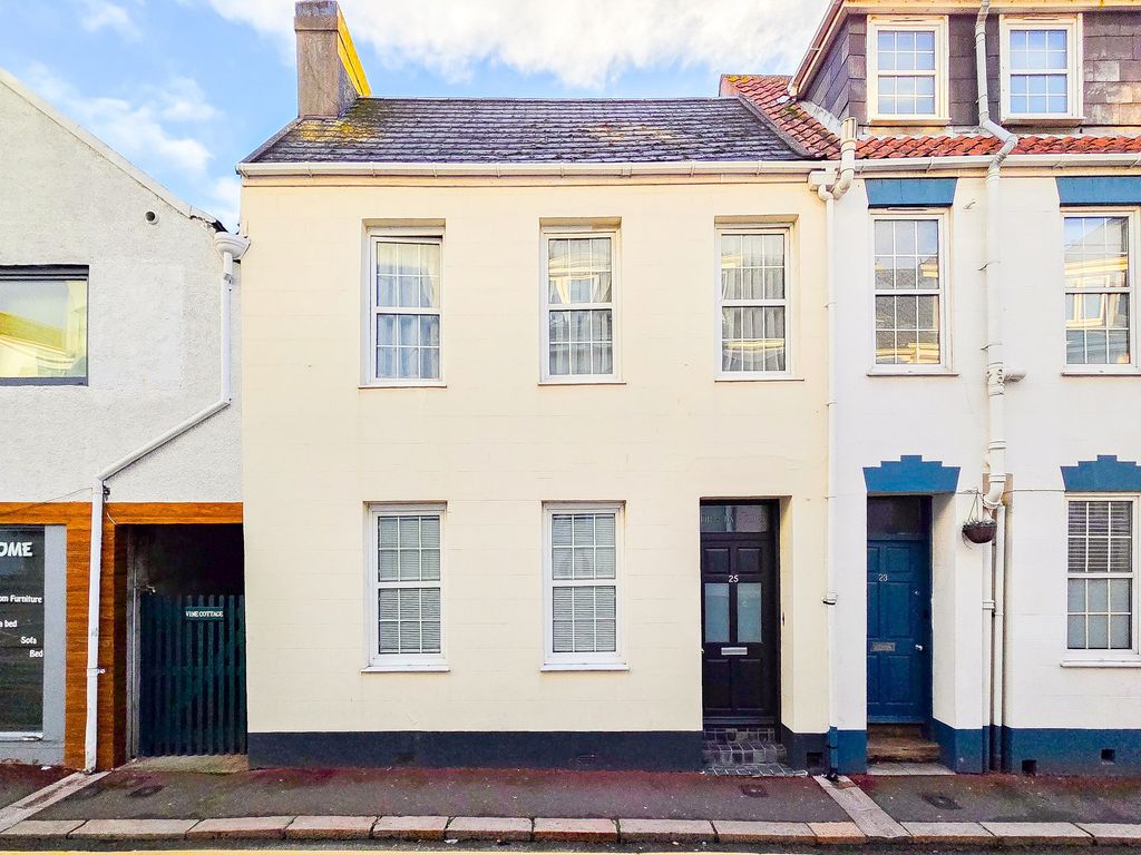 Property photo 1 of 27