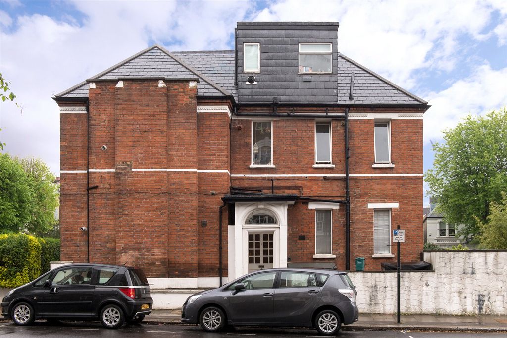 Property photo 3 of 7