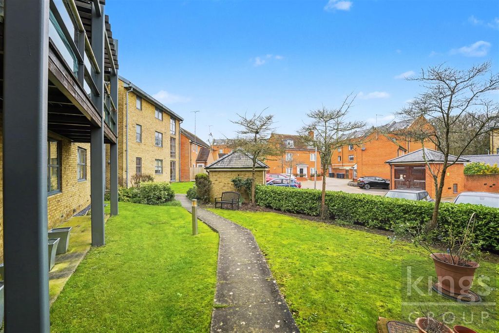 Additional image 16 of 2 bed flat for saleSoper Square, Newhall, Harlow CM17