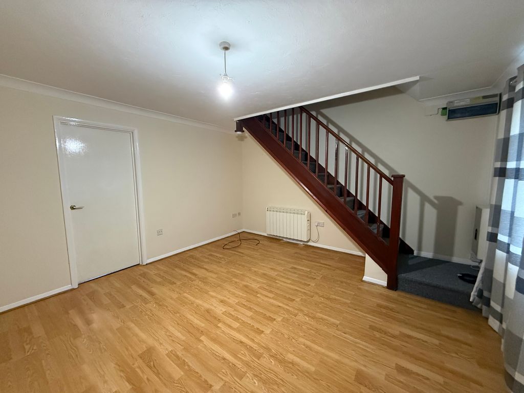 Property photo 2 of 7 View