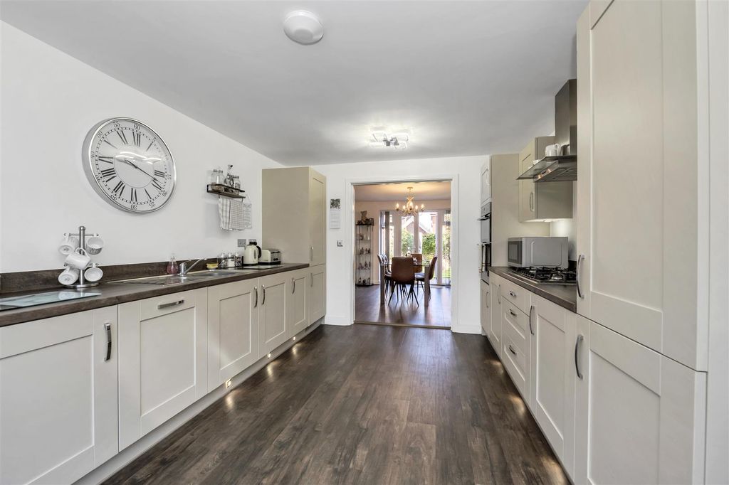 Property photo 2 of 24 Dcp_8352.Jpg