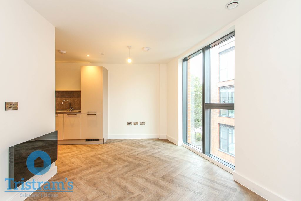 Property photo 3 of 9