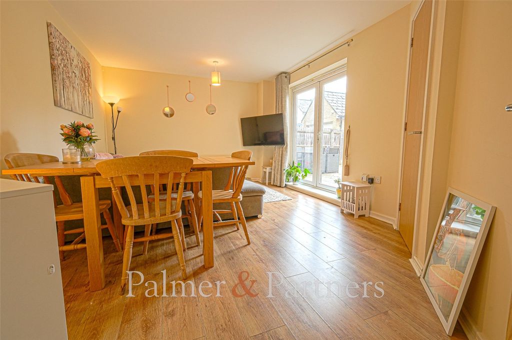 Property photo 3 of 13 Reception Room