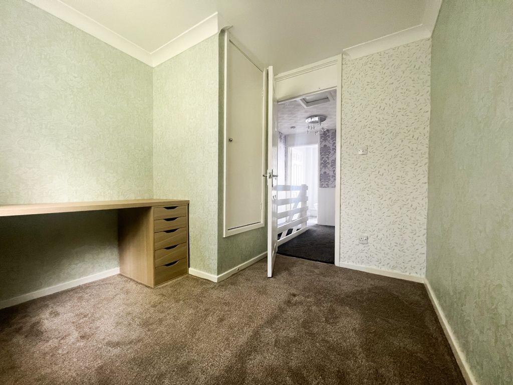 Property photo 3 of 17 Img_6462