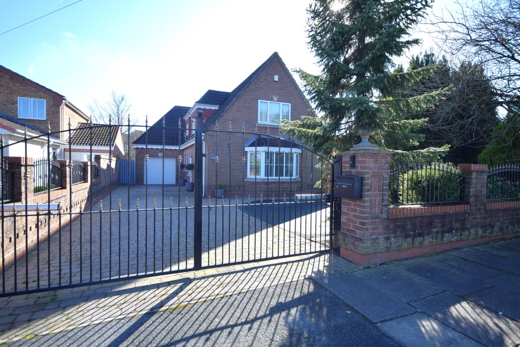 Property photo 1 of 28 Dsc_1012
