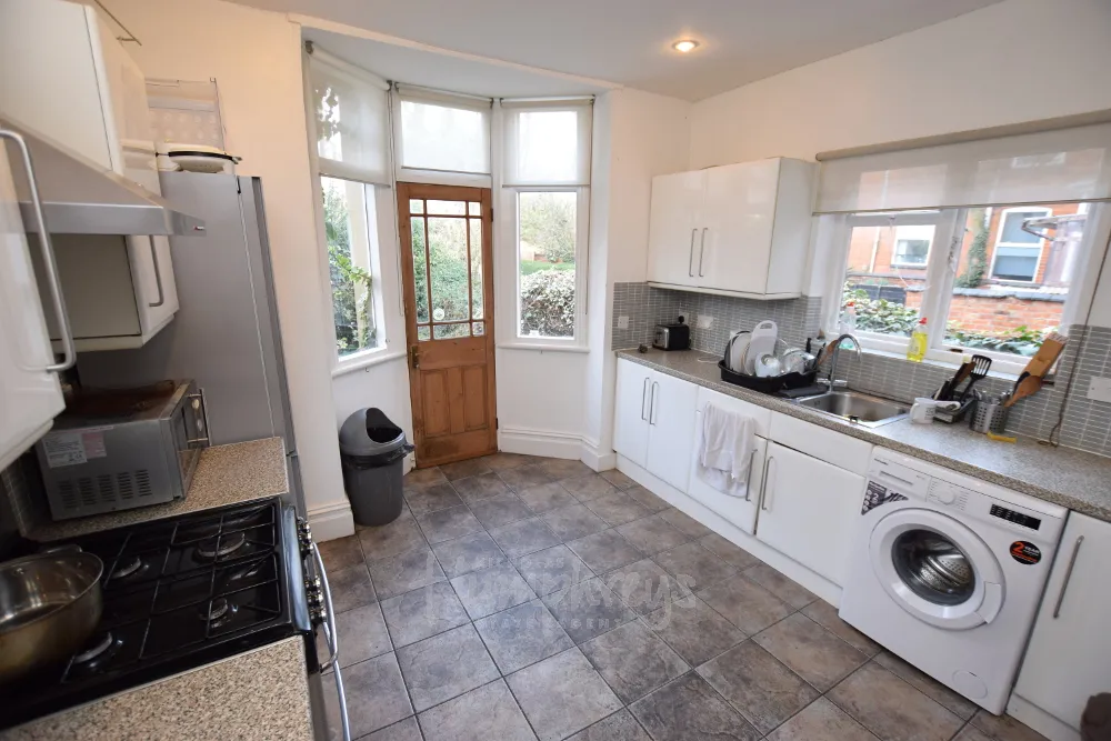 Apartment in Northampton, West Northamptonshire - More