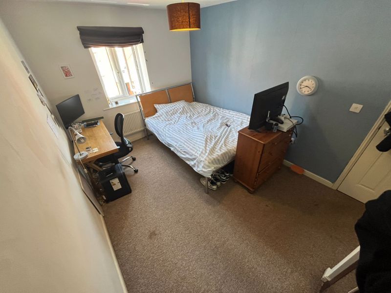 Property photo 2 of 11 Photo 7